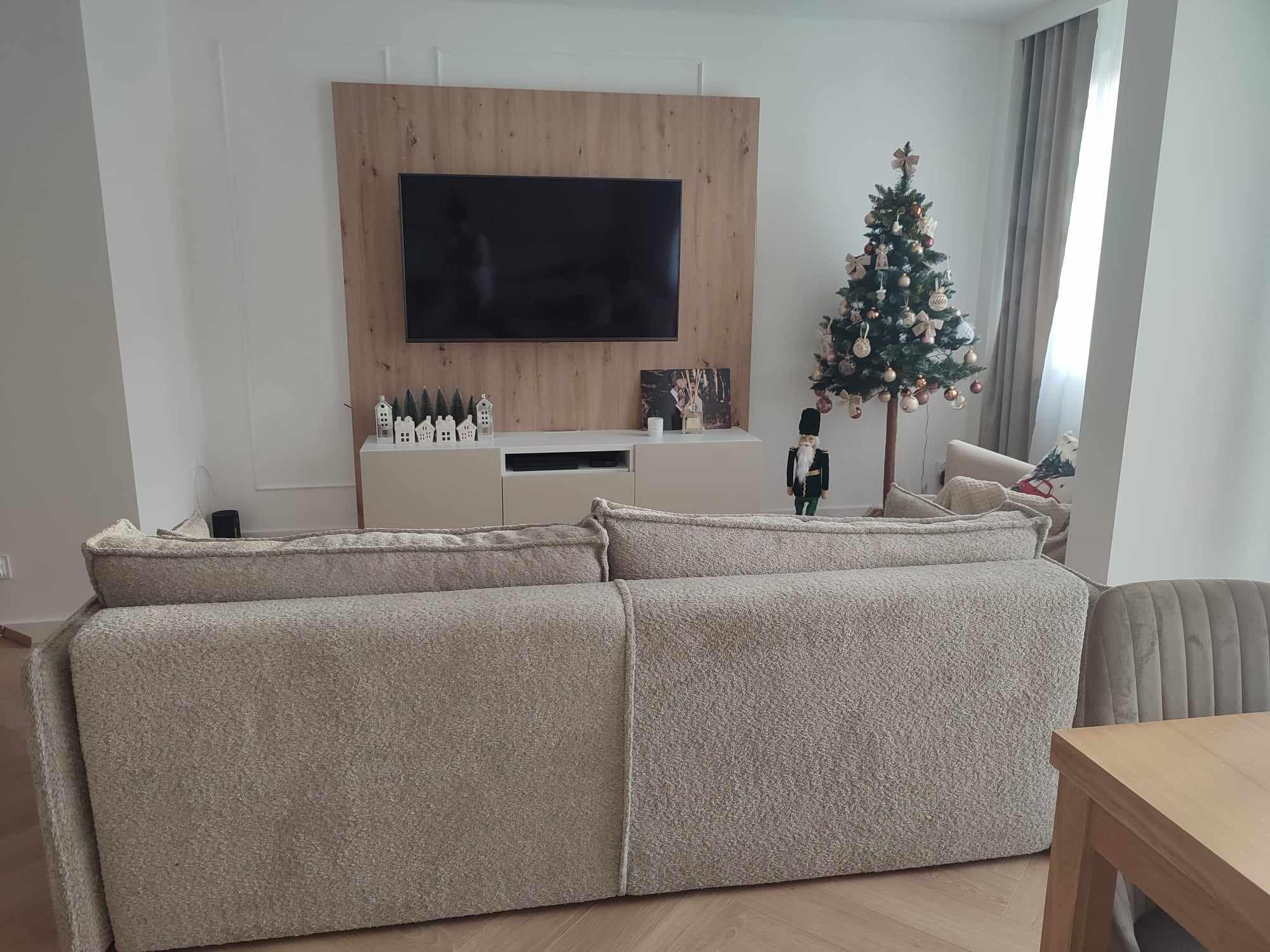 detal tkaniny boucle baranek – miękka struktura materiału