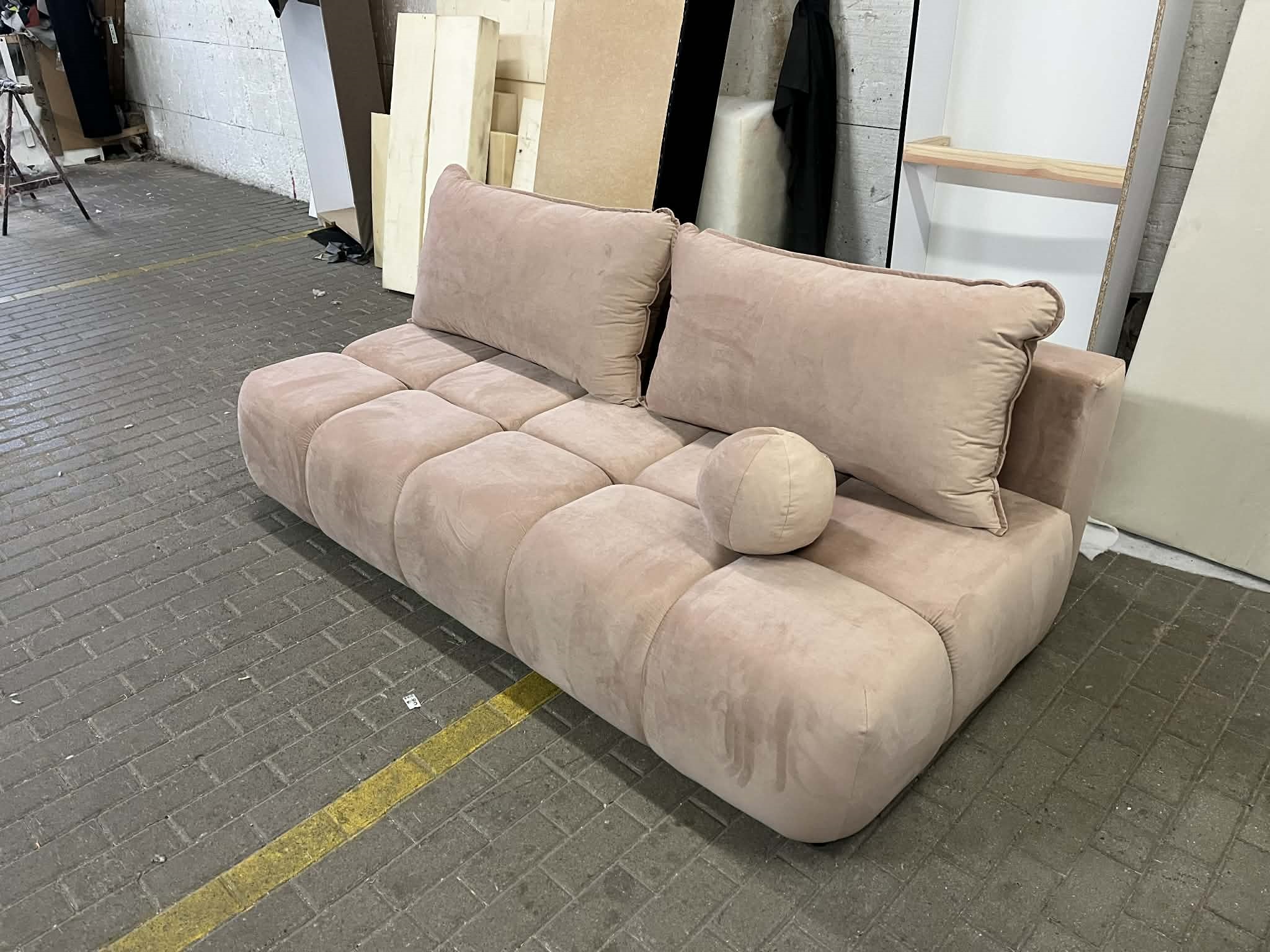 KANAPA PARIS DUO W TKANINIE MAGIC VELVET